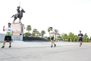 BIB: 
                            <button type="button" onclick="openModal(3657609)" class="btn btn-primary btn-sm float-right btn-popup" data-toggle="modal" data-target=".modal-high-quality">
                        <i class="fas fa-shopping-cart"></i> Add to Cart
                    </button>
                                            <button type="button" onclick="isThisMe(3657609, true)" class="btn btn-success btn-sm float-right btn-popup btn-isme hidden" data-toggle="tooltip" data-placement="bottom" title="นี่คือรูปของคุณใช่ไหม คลิกที่นี่เพื่อเอาเข้าอัลบั้ม">
                        <i class="fas fa-plus"></i> Add to album
                    </button>
                    <button type="button" onclick="isThisMe(3657609, false)" class="btn btn-warning btn-sm float-right btn-popup btn-isnotme hidden">
                        <i class="fas fa-ban"></i> Remove from album
                    </button>