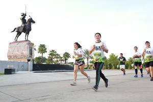 BIB: 
                            <button type="button" onclick="openModal(3657807)" class="btn btn-primary btn-sm float-right btn-popup" data-toggle="modal" data-target=".modal-high-quality">
                        <i class="fas fa-shopping-cart"></i> Add to Cart
                    </button>
                                            <button type="button" onclick="isThisMe(3657807, true)" class="btn btn-success btn-sm float-right btn-popup btn-isme hidden" data-toggle="tooltip" data-placement="bottom" title="นี่คือรูปของคุณใช่ไหม คลิกที่นี่เพื่อเอาเข้าอัลบั้ม">
                        <i class="fas fa-plus"></i> Add to album
                    </button>
                    <button type="button" onclick="isThisMe(3657807, false)" class="btn btn-warning btn-sm float-right btn-popup btn-isnotme hidden">
                        <i class="fas fa-ban"></i> Remove from album
                    </button>