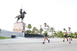 BIB: 
                            <button type="button" onclick="openModal(3657490)" class="btn btn-primary btn-sm float-right btn-popup" data-toggle="modal" data-target=".modal-high-quality">
                        <i class="fas fa-shopping-cart"></i> Add to Cart
                    </button>
                                            <button type="button" onclick="isThisMe(3657490, true)" class="btn btn-success btn-sm float-right btn-popup btn-isme hidden" data-toggle="tooltip" data-placement="bottom" title="นี่คือรูปของคุณใช่ไหม คลิกที่นี่เพื่อเอาเข้าอัลบั้ม">
                        <i class="fas fa-plus"></i> Add to album
                    </button>
                    <button type="button" onclick="isThisMe(3657490, false)" class="btn btn-warning btn-sm float-right btn-popup btn-isnotme hidden">
                        <i class="fas fa-ban"></i> Remove from album
                    </button>