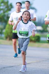 BIB: 
                            <button type="button" onclick="openModal(3670706)" class="btn btn-primary btn-sm float-right btn-popup" data-toggle="modal" data-target=".modal-high-quality">
                        <i class="fas fa-shopping-cart"></i> Add to Cart
                    </button>
                                            <button type="button" onclick="isThisMe(3670706, true)" class="btn btn-success btn-sm float-right btn-popup btn-isme hidden" data-toggle="tooltip" data-placement="bottom" title="นี่คือรูปของคุณใช่ไหม คลิกที่นี่เพื่อเอาเข้าอัลบั้ม">
                        <i class="fas fa-plus"></i> Add to album
                    </button>
                    <button type="button" onclick="isThisMe(3670706, false)" class="btn btn-warning btn-sm float-right btn-popup btn-isnotme hidden">
                        <i class="fas fa-ban"></i> Remove from album
                    </button>