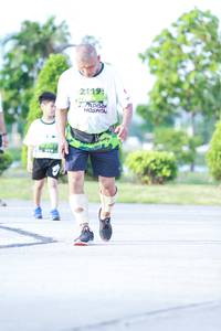 BIB: 2119
                            <button type="button" onclick="openModal(3682382)" class="btn btn-primary btn-sm float-right btn-popup" data-toggle="modal" data-target=".modal-high-quality">
                        <i class="fas fa-shopping-cart"></i> Add to Cart
                    </button>
                                            <button type="button" onclick="isThisMe(3682382, true)" class="btn btn-success btn-sm float-right btn-popup btn-isme hidden" data-toggle="tooltip" data-placement="bottom" title="นี่คือรูปของคุณใช่ไหม คลิกที่นี่เพื่อเอาเข้าอัลบั้ม">
                        <i class="fas fa-plus"></i> Add to album
                    </button>
                    <button type="button" onclick="isThisMe(3682382, false)" class="btn btn-warning btn-sm float-right btn-popup btn-isnotme hidden">
                        <i class="fas fa-ban"></i> Remove from album
                    </button>