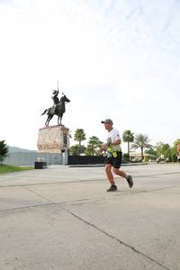 BIB: 
                            <button type="button" onclick="openModal(3658776)" class="btn btn-primary btn-sm float-right btn-popup" data-toggle="modal" data-target=".modal-high-quality">
                        <i class="fas fa-shopping-cart"></i> Add to Cart
                    </button>
                                            <button type="button" onclick="isThisMe(3658776, true)" class="btn btn-success btn-sm float-right btn-popup btn-isme hidden" data-toggle="tooltip" data-placement="bottom" title="นี่คือรูปของคุณใช่ไหม คลิกที่นี่เพื่อเอาเข้าอัลบั้ม">
                        <i class="fas fa-plus"></i> Add to album
                    </button>
                    <button type="button" onclick="isThisMe(3658776, false)" class="btn btn-warning btn-sm float-right btn-popup btn-isnotme hidden">
                        <i class="fas fa-ban"></i> Remove from album
                    </button>