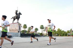 BIB: 
                            <button type="button" onclick="openModal(3657789)" class="btn btn-primary btn-sm float-right btn-popup" data-toggle="modal" data-target=".modal-high-quality">
                        <i class="fas fa-shopping-cart"></i> Add to Cart
                    </button>
                                            <button type="button" onclick="isThisMe(3657789, true)" class="btn btn-success btn-sm float-right btn-popup btn-isme hidden" data-toggle="tooltip" data-placement="bottom" title="นี่คือรูปของคุณใช่ไหม คลิกที่นี่เพื่อเอาเข้าอัลบั้ม">
                        <i class="fas fa-plus"></i> Add to album
                    </button>
                    <button type="button" onclick="isThisMe(3657789, false)" class="btn btn-warning btn-sm float-right btn-popup btn-isnotme hidden">
                        <i class="fas fa-ban"></i> Remove from album
                    </button>