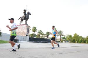 BIB: 
                            <button type="button" onclick="openModal(3657392)" class="btn btn-primary btn-sm float-right btn-popup" data-toggle="modal" data-target=".modal-high-quality">
                        <i class="fas fa-shopping-cart"></i> Add to Cart
                    </button>
                                            <button type="button" onclick="isThisMe(3657392, true)" class="btn btn-success btn-sm float-right btn-popup btn-isme hidden" data-toggle="tooltip" data-placement="bottom" title="นี่คือรูปของคุณใช่ไหม คลิกที่นี่เพื่อเอาเข้าอัลบั้ม">
                        <i class="fas fa-plus"></i> Add to album
                    </button>
                    <button type="button" onclick="isThisMe(3657392, false)" class="btn btn-warning btn-sm float-right btn-popup btn-isnotme hidden">
                        <i class="fas fa-ban"></i> Remove from album
                    </button>