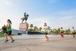 BIB: 
                            <button type="button" onclick="openModal(3814289)" class="btn btn-primary btn-sm float-right btn-popup" data-toggle="modal" data-target=".modal-high-quality">
                        <i class="fas fa-shopping-cart"></i> Add to Cart
                    </button>
                                            <button type="button" onclick="isThisMe(3814289, true)" class="btn btn-success btn-sm float-right btn-popup btn-isme hidden" data-toggle="tooltip" data-placement="bottom" title="นี่คือรูปของคุณใช่ไหม คลิกที่นี่เพื่อเอาเข้าอัลบั้ม">
                        <i class="fas fa-plus"></i> Add to album
                    </button>
                    <button type="button" onclick="isThisMe(3814289, false)" class="btn btn-warning btn-sm float-right btn-popup btn-isnotme hidden">
                        <i class="fas fa-ban"></i> Remove from album
                    </button>