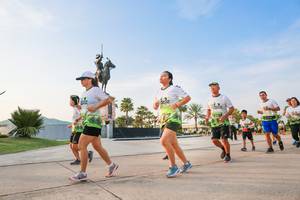 BIB: 
                            <button type="button" onclick="openModal(3814331)" class="btn btn-primary btn-sm float-right btn-popup" data-toggle="modal" data-target=".modal-high-quality">
                        <i class="fas fa-shopping-cart"></i> Add to Cart
                    </button>
                                            <button type="button" onclick="isThisMe(3814331, true)" class="btn btn-success btn-sm float-right btn-popup btn-isme hidden" data-toggle="tooltip" data-placement="bottom" title="นี่คือรูปของคุณใช่ไหม คลิกที่นี่เพื่อเอาเข้าอัลบั้ม">
                        <i class="fas fa-plus"></i> Add to album
                    </button>
                    <button type="button" onclick="isThisMe(3814331, false)" class="btn btn-warning btn-sm float-right btn-popup btn-isnotme hidden">
                        <i class="fas fa-ban"></i> Remove from album
                    </button>