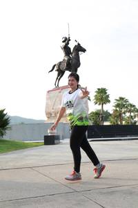 BIB: 
                            <button type="button" onclick="openModal(3658853)" class="btn btn-primary btn-sm float-right btn-popup" data-toggle="modal" data-target=".modal-high-quality">
                        <i class="fas fa-shopping-cart"></i> Add to Cart
                    </button>
                                            <button type="button" onclick="isThisMe(3658853, true)" class="btn btn-success btn-sm float-right btn-popup btn-isme hidden" data-toggle="tooltip" data-placement="bottom" title="นี่คือรูปของคุณใช่ไหม คลิกที่นี่เพื่อเอาเข้าอัลบั้ม">
                        <i class="fas fa-plus"></i> Add to album
                    </button>
                    <button type="button" onclick="isThisMe(3658853, false)" class="btn btn-warning btn-sm float-right btn-popup btn-isnotme hidden">
                        <i class="fas fa-ban"></i> Remove from album
                    </button>