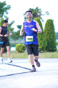 BIB: 1899
                            <button type="button" onclick="openModal(3652903)" class="btn btn-primary btn-sm float-right btn-popup" data-toggle="modal" data-target=".modal-high-quality">
                        <i class="fas fa-shopping-cart"></i> Add to Cart
                    </button>
                                            <button type="button" onclick="isThisMe(3652903, true)" class="btn btn-success btn-sm float-right btn-popup btn-isme hidden" data-toggle="tooltip" data-placement="bottom" title="นี่คือรูปของคุณใช่ไหม คลิกที่นี่เพื่อเอาเข้าอัลบั้ม">
                        <i class="fas fa-plus"></i> Add to album
                    </button>
                    <button type="button" onclick="isThisMe(3652903, false)" class="btn btn-warning btn-sm float-right btn-popup btn-isnotme hidden">
                        <i class="fas fa-ban"></i> Remove from album
                    </button>