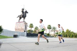 BIB: 
                            <button type="button" onclick="openModal(3657384)" class="btn btn-primary btn-sm float-right btn-popup" data-toggle="modal" data-target=".modal-high-quality">
                        <i class="fas fa-shopping-cart"></i> Add to Cart
                    </button>
                                            <button type="button" onclick="isThisMe(3657384, true)" class="btn btn-success btn-sm float-right btn-popup btn-isme hidden" data-toggle="tooltip" data-placement="bottom" title="นี่คือรูปของคุณใช่ไหม คลิกที่นี่เพื่อเอาเข้าอัลบั้ม">
                        <i class="fas fa-plus"></i> Add to album
                    </button>
                    <button type="button" onclick="isThisMe(3657384, false)" class="btn btn-warning btn-sm float-right btn-popup btn-isnotme hidden">
                        <i class="fas fa-ban"></i> Remove from album
                    </button>