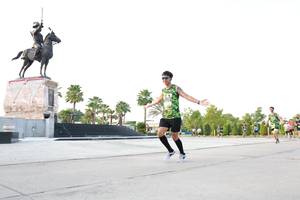 BIB: 
                            <button type="button" onclick="openModal(3657762)" class="btn btn-primary btn-sm float-right btn-popup" data-toggle="modal" data-target=".modal-high-quality">
                        <i class="fas fa-shopping-cart"></i> Add to Cart
                    </button>
                                            <button type="button" onclick="isThisMe(3657762, true)" class="btn btn-success btn-sm float-right btn-popup btn-isme hidden" data-toggle="tooltip" data-placement="bottom" title="นี่คือรูปของคุณใช่ไหม คลิกที่นี่เพื่อเอาเข้าอัลบั้ม">
                        <i class="fas fa-plus"></i> Add to album
                    </button>
                    <button type="button" onclick="isThisMe(3657762, false)" class="btn btn-warning btn-sm float-right btn-popup btn-isnotme hidden">
                        <i class="fas fa-ban"></i> Remove from album
                    </button>