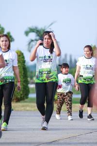 BIB: 
                            <button type="button" onclick="openModal(3683924)" class="btn btn-primary btn-sm float-right btn-popup" data-toggle="modal" data-target=".modal-high-quality">
                        <i class="fas fa-shopping-cart"></i> Add to Cart
                    </button>
                                            <button type="button" onclick="isThisMe(3683924, true)" class="btn btn-success btn-sm float-right btn-popup btn-isme hidden" data-toggle="tooltip" data-placement="bottom" title="นี่คือรูปของคุณใช่ไหม คลิกที่นี่เพื่อเอาเข้าอัลบั้ม">
                        <i class="fas fa-plus"></i> Add to album
                    </button>
                    <button type="button" onclick="isThisMe(3683924, false)" class="btn btn-warning btn-sm float-right btn-popup btn-isnotme hidden">
                        <i class="fas fa-ban"></i> Remove from album
                    </button>