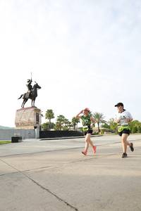 BIB: 
                            <button type="button" onclick="openModal(3660381)" class="btn btn-primary btn-sm float-right btn-popup" data-toggle="modal" data-target=".modal-high-quality">
                        <i class="fas fa-shopping-cart"></i> Add to Cart
                    </button>
                                            <button type="button" onclick="isThisMe(3660381, true)" class="btn btn-success btn-sm float-right btn-popup btn-isme hidden" data-toggle="tooltip" data-placement="bottom" title="นี่คือรูปของคุณใช่ไหม คลิกที่นี่เพื่อเอาเข้าอัลบั้ม">
                        <i class="fas fa-plus"></i> Add to album
                    </button>
                    <button type="button" onclick="isThisMe(3660381, false)" class="btn btn-warning btn-sm float-right btn-popup btn-isnotme hidden">
                        <i class="fas fa-ban"></i> Remove from album
                    </button>