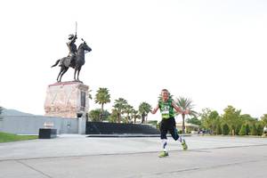 BIB: 
                            <button type="button" onclick="openModal(3657297)" class="btn btn-primary btn-sm float-right btn-popup" data-toggle="modal" data-target=".modal-high-quality">
                        <i class="fas fa-shopping-cart"></i> Add to Cart
                    </button>
                                            <button type="button" onclick="isThisMe(3657297, true)" class="btn btn-success btn-sm float-right btn-popup btn-isme hidden" data-toggle="tooltip" data-placement="bottom" title="นี่คือรูปของคุณใช่ไหม คลิกที่นี่เพื่อเอาเข้าอัลบั้ม">
                        <i class="fas fa-plus"></i> Add to album
                    </button>
                    <button type="button" onclick="isThisMe(3657297, false)" class="btn btn-warning btn-sm float-right btn-popup btn-isnotme hidden">
                        <i class="fas fa-ban"></i> Remove from album
                    </button>