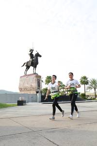 BIB: 
                            <button type="button" onclick="openModal(3658984)" class="btn btn-primary btn-sm float-right btn-popup" data-toggle="modal" data-target=".modal-high-quality">
                        <i class="fas fa-shopping-cart"></i> Add to Cart
                    </button>
                                            <button type="button" onclick="isThisMe(3658984, true)" class="btn btn-success btn-sm float-right btn-popup btn-isme hidden" data-toggle="tooltip" data-placement="bottom" title="นี่คือรูปของคุณใช่ไหม คลิกที่นี่เพื่อเอาเข้าอัลบั้ม">
                        <i class="fas fa-plus"></i> Add to album
                    </button>
                    <button type="button" onclick="isThisMe(3658984, false)" class="btn btn-warning btn-sm float-right btn-popup btn-isnotme hidden">
                        <i class="fas fa-ban"></i> Remove from album
                    </button>