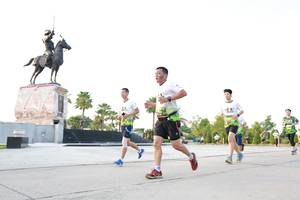 BIB: 
                            <button type="button" onclick="openModal(3657782)" class="btn btn-primary btn-sm float-right btn-popup" data-toggle="modal" data-target=".modal-high-quality">
                        <i class="fas fa-shopping-cart"></i> Add to Cart
                    </button>
                                            <button type="button" onclick="isThisMe(3657782, true)" class="btn btn-success btn-sm float-right btn-popup btn-isme hidden" data-toggle="tooltip" data-placement="bottom" title="นี่คือรูปของคุณใช่ไหม คลิกที่นี่เพื่อเอาเข้าอัลบั้ม">
                        <i class="fas fa-plus"></i> Add to album
                    </button>
                    <button type="button" onclick="isThisMe(3657782, false)" class="btn btn-warning btn-sm float-right btn-popup btn-isnotme hidden">
                        <i class="fas fa-ban"></i> Remove from album
                    </button>