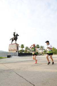 BIB: 
                            <button type="button" onclick="openModal(3660386)" class="btn btn-primary btn-sm float-right btn-popup" data-toggle="modal" data-target=".modal-high-quality">
                        <i class="fas fa-shopping-cart"></i> Add to Cart
                    </button>
                                            <button type="button" onclick="isThisMe(3660386, true)" class="btn btn-success btn-sm float-right btn-popup btn-isme hidden" data-toggle="tooltip" data-placement="bottom" title="นี่คือรูปของคุณใช่ไหม คลิกที่นี่เพื่อเอาเข้าอัลบั้ม">
                        <i class="fas fa-plus"></i> Add to album
                    </button>
                    <button type="button" onclick="isThisMe(3660386, false)" class="btn btn-warning btn-sm float-right btn-popup btn-isnotme hidden">
                        <i class="fas fa-ban"></i> Remove from album
                    </button>