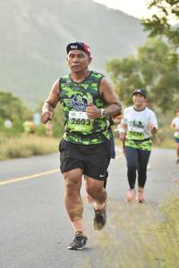 BIB: 2603, 1276
                            <button type="button" onclick="openModal(3604574)" class="btn btn-primary btn-sm float-right btn-popup" data-toggle="modal" data-target=".modal-high-quality">
                        <i class="fas fa-shopping-cart"></i> Add to Cart
                    </button>
                                            <button type="button" onclick="isThisMe(3604574, true)" class="btn btn-success btn-sm float-right btn-popup btn-isme hidden" data-toggle="tooltip" data-placement="bottom" title="นี่คือรูปของคุณใช่ไหม คลิกที่นี่เพื่อเอาเข้าอัลบั้ม">
                        <i class="fas fa-plus"></i> Add to album
                    </button>
                    <button type="button" onclick="isThisMe(3604574, false)" class="btn btn-warning btn-sm float-right btn-popup btn-isnotme hidden">
                        <i class="fas fa-ban"></i> Remove from album
                    </button>