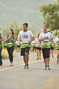 BIB: 1706, 1705, 2355
                            <button type="button" onclick="openModal(3633141)" class="btn btn-primary btn-sm float-right btn-popup" data-toggle="modal" data-target=".modal-high-quality">
                        <i class="fas fa-shopping-cart"></i> Add to Cart
                    </button>
                                            <button type="button" onclick="isThisMe(3633141, true)" class="btn btn-success btn-sm float-right btn-popup btn-isme hidden" data-toggle="tooltip" data-placement="bottom" title="นี่คือรูปของคุณใช่ไหม คลิกที่นี่เพื่อเอาเข้าอัลบั้ม">
                        <i class="fas fa-plus"></i> Add to album
                    </button>
                    <button type="button" onclick="isThisMe(3633141, false)" class="btn btn-warning btn-sm float-right btn-popup btn-isnotme hidden">
                        <i class="fas fa-ban"></i> Remove from album
                    </button>