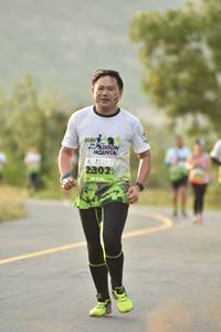 BIB: 2302
                            <button type="button" onclick="openModal(3611877)" class="btn btn-primary btn-sm float-right btn-popup" data-toggle="modal" data-target=".modal-high-quality">
                        <i class="fas fa-shopping-cart"></i> Add to Cart
                    </button>
                                            <button type="button" onclick="isThisMe(3611877, true)" class="btn btn-success btn-sm float-right btn-popup btn-isme hidden" data-toggle="tooltip" data-placement="bottom" title="นี่คือรูปของคุณใช่ไหม คลิกที่นี่เพื่อเอาเข้าอัลบั้ม">
                        <i class="fas fa-plus"></i> Add to album
                    </button>
                    <button type="button" onclick="isThisMe(3611877, false)" class="btn btn-warning btn-sm float-right btn-popup btn-isnotme hidden">
                        <i class="fas fa-ban"></i> Remove from album
                    </button>