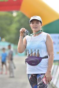 BIB: 
                            <button type="button" onclick="openModal(3656270)" class="btn btn-primary btn-sm float-right btn-popup" data-toggle="modal" data-target=".modal-high-quality">
                        <i class="fas fa-shopping-cart"></i> Add to Cart
                    </button>
                                            <button type="button" onclick="isThisMe(3656270, true)" class="btn btn-success btn-sm float-right btn-popup btn-isme hidden" data-toggle="tooltip" data-placement="bottom" title="นี่คือรูปของคุณใช่ไหม คลิกที่นี่เพื่อเอาเข้าอัลบั้ม">
                        <i class="fas fa-plus"></i> Add to album
                    </button>
                    <button type="button" onclick="isThisMe(3656270, false)" class="btn btn-warning btn-sm float-right btn-popup btn-isnotme hidden">
                        <i class="fas fa-ban"></i> Remove from album
                    </button>