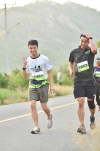 BIB: 641, 1401
                            <button type="button" onclick="openModal(3593129)" class="btn btn-primary btn-sm float-right btn-popup" data-toggle="modal" data-target=".modal-high-quality">
                        <i class="fas fa-shopping-cart"></i> Add to Cart
                    </button>
                                            <button type="button" onclick="isThisMe(3593129, true)" class="btn btn-success btn-sm float-right btn-popup btn-isme hidden" data-toggle="tooltip" data-placement="bottom" title="นี่คือรูปของคุณใช่ไหม คลิกที่นี่เพื่อเอาเข้าอัลบั้ม">
                        <i class="fas fa-plus"></i> Add to album
                    </button>
                    <button type="button" onclick="isThisMe(3593129, false)" class="btn btn-warning btn-sm float-right btn-popup btn-isnotme hidden">
                        <i class="fas fa-ban"></i> Remove from album
                    </button>