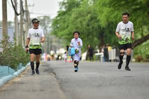 BIB: 
                            <button type="button" onclick="openModal(3654879)" class="btn btn-primary btn-sm float-right btn-popup" data-toggle="modal" data-target=".modal-high-quality">
                        <i class="fas fa-shopping-cart"></i> Add to Cart
                    </button>
                                            <button type="button" onclick="isThisMe(3654879, true)" class="btn btn-success btn-sm float-right btn-popup btn-isme hidden" data-toggle="tooltip" data-placement="bottom" title="นี่คือรูปของคุณใช่ไหม คลิกที่นี่เพื่อเอาเข้าอัลบั้ม">
                        <i class="fas fa-plus"></i> Add to album
                    </button>
                    <button type="button" onclick="isThisMe(3654879, false)" class="btn btn-warning btn-sm float-right btn-popup btn-isnotme hidden">
                        <i class="fas fa-ban"></i> Remove from album
                    </button>