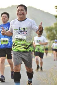 BIB: 2109, 1983
                            <button type="button" onclick="openModal(3603670)" class="btn btn-primary btn-sm float-right btn-popup" data-toggle="modal" data-target=".modal-high-quality">
                        <i class="fas fa-shopping-cart"></i> Add to Cart
                    </button>
                                            <button type="button" onclick="isThisMe(3603670, true)" class="btn btn-success btn-sm float-right btn-popup btn-isme hidden" data-toggle="tooltip" data-placement="bottom" title="นี่คือรูปของคุณใช่ไหม คลิกที่นี่เพื่อเอาเข้าอัลบั้ม">
                        <i class="fas fa-plus"></i> Add to album
                    </button>
                    <button type="button" onclick="isThisMe(3603670, false)" class="btn btn-warning btn-sm float-right btn-popup btn-isnotme hidden">
                        <i class="fas fa-ban"></i> Remove from album
                    </button>