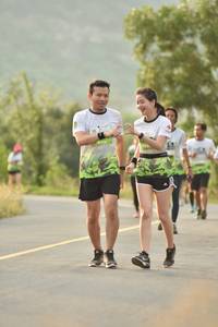 BIB: 
                            <button type="button" onclick="openModal(3633039)" class="btn btn-primary btn-sm float-right btn-popup" data-toggle="modal" data-target=".modal-high-quality">
                        <i class="fas fa-shopping-cart"></i> Add to Cart
                    </button>
                                            <button type="button" onclick="isThisMe(3633039, true)" class="btn btn-success btn-sm float-right btn-popup btn-isme hidden" data-toggle="tooltip" data-placement="bottom" title="นี่คือรูปของคุณใช่ไหม คลิกที่นี่เพื่อเอาเข้าอัลบั้ม">
                        <i class="fas fa-plus"></i> Add to album
                    </button>
                    <button type="button" onclick="isThisMe(3633039, false)" class="btn btn-warning btn-sm float-right btn-popup btn-isnotme hidden">
                        <i class="fas fa-ban"></i> Remove from album
                    </button>