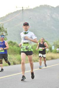 BIB: 1879, 1871
                            <button type="button" onclick="openModal(3584908)" class="btn btn-primary btn-sm float-right btn-popup" data-toggle="modal" data-target=".modal-high-quality">
                        <i class="fas fa-shopping-cart"></i> Add to Cart
                    </button>
                                            <button type="button" onclick="isThisMe(3584908, true)" class="btn btn-success btn-sm float-right btn-popup btn-isme hidden" data-toggle="tooltip" data-placement="bottom" title="นี่คือรูปของคุณใช่ไหม คลิกที่นี่เพื่อเอาเข้าอัลบั้ม">
                        <i class="fas fa-plus"></i> Add to album
                    </button>
                    <button type="button" onclick="isThisMe(3584908, false)" class="btn btn-warning btn-sm float-right btn-popup btn-isnotme hidden">
                        <i class="fas fa-ban"></i> Remove from album
                    </button>