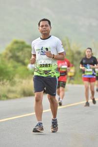 BIB: 2381
                            <button type="button" onclick="openModal(3605372)" class="btn btn-primary btn-sm float-right btn-popup" data-toggle="modal" data-target=".modal-high-quality">
                        <i class="fas fa-shopping-cart"></i> Add to Cart
                    </button>
                                            <button type="button" onclick="isThisMe(3605372, true)" class="btn btn-success btn-sm float-right btn-popup btn-isme hidden" data-toggle="tooltip" data-placement="bottom" title="นี่คือรูปของคุณใช่ไหม คลิกที่นี่เพื่อเอาเข้าอัลบั้ม">
                        <i class="fas fa-plus"></i> Add to album
                    </button>
                    <button type="button" onclick="isThisMe(3605372, false)" class="btn btn-warning btn-sm float-right btn-popup btn-isnotme hidden">
                        <i class="fas fa-ban"></i> Remove from album
                    </button>