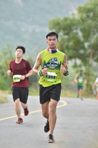 BIB: 1908
                            <button type="button" onclick="openModal(3583609)" class="btn btn-primary btn-sm float-right btn-popup" data-toggle="modal" data-target=".modal-high-quality">
                        <i class="fas fa-shopping-cart"></i> Add to Cart
                    </button>
                                            <button type="button" onclick="isThisMe(3583609, true)" class="btn btn-success btn-sm float-right btn-popup btn-isme hidden" data-toggle="tooltip" data-placement="bottom" title="นี่คือรูปของคุณใช่ไหม คลิกที่นี่เพื่อเอาเข้าอัลบั้ม">
                        <i class="fas fa-plus"></i> Add to album
                    </button>
                    <button type="button" onclick="isThisMe(3583609, false)" class="btn btn-warning btn-sm float-right btn-popup btn-isnotme hidden">
                        <i class="fas fa-ban"></i> Remove from album
                    </button>