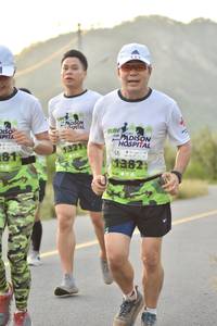 BIB: 1382
                            <button type="button" onclick="openModal(3601851)" class="btn btn-primary btn-sm float-right btn-popup" data-toggle="modal" data-target=".modal-high-quality">
                        <i class="fas fa-shopping-cart"></i> Add to Cart
                    </button>
                                            <button type="button" onclick="isThisMe(3601851, true)" class="btn btn-success btn-sm float-right btn-popup btn-isme hidden" data-toggle="tooltip" data-placement="bottom" title="นี่คือรูปของคุณใช่ไหม คลิกที่นี่เพื่อเอาเข้าอัลบั้ม">
                        <i class="fas fa-plus"></i> Add to album
                    </button>
                    <button type="button" onclick="isThisMe(3601851, false)" class="btn btn-warning btn-sm float-right btn-popup btn-isnotme hidden">
                        <i class="fas fa-ban"></i> Remove from album
                    </button>