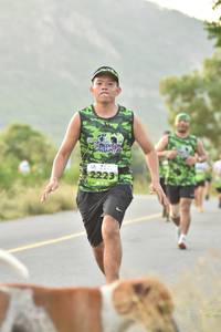 BIB: 2223
                            <button type="button" onclick="openModal(3599700)" class="btn btn-primary btn-sm float-right btn-popup" data-toggle="modal" data-target=".modal-high-quality">
                        <i class="fas fa-shopping-cart"></i> Add to Cart
                    </button>
                                            <button type="button" onclick="isThisMe(3599700, true)" class="btn btn-success btn-sm float-right btn-popup btn-isme hidden" data-toggle="tooltip" data-placement="bottom" title="นี่คือรูปของคุณใช่ไหม คลิกที่นี่เพื่อเอาเข้าอัลบั้ม">
                        <i class="fas fa-plus"></i> Add to album
                    </button>
                    <button type="button" onclick="isThisMe(3599700, false)" class="btn btn-warning btn-sm float-right btn-popup btn-isnotme hidden">
                        <i class="fas fa-ban"></i> Remove from album
                    </button>