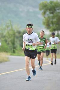 BIB: 2312, 679
                            <button type="button" onclick="openModal(3581107)" class="btn btn-primary btn-sm float-right btn-popup" data-toggle="modal" data-target=".modal-high-quality">
                        <i class="fas fa-shopping-cart"></i> Add to Cart
                    </button>
                                            <button type="button" onclick="isThisMe(3581107, true)" class="btn btn-success btn-sm float-right btn-popup btn-isme hidden" data-toggle="tooltip" data-placement="bottom" title="นี่คือรูปของคุณใช่ไหม คลิกที่นี่เพื่อเอาเข้าอัลบั้ม">
                        <i class="fas fa-plus"></i> Add to album
                    </button>
                    <button type="button" onclick="isThisMe(3581107, false)" class="btn btn-warning btn-sm float-right btn-popup btn-isnotme hidden">
                        <i class="fas fa-ban"></i> Remove from album
                    </button>