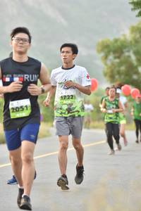 BIB: 1722, 2051
                            <button type="button" onclick="openModal(3589242)" class="btn btn-primary btn-sm float-right btn-popup" data-toggle="modal" data-target=".modal-high-quality">
                        <i class="fas fa-shopping-cart"></i> Add to Cart
                    </button>
                                            <button type="button" onclick="isThisMe(3589242, true)" class="btn btn-success btn-sm float-right btn-popup btn-isme hidden" data-toggle="tooltip" data-placement="bottom" title="นี่คือรูปของคุณใช่ไหม คลิกที่นี่เพื่อเอาเข้าอัลบั้ม">
                        <i class="fas fa-plus"></i> Add to album
                    </button>
                    <button type="button" onclick="isThisMe(3589242, false)" class="btn btn-warning btn-sm float-right btn-popup btn-isnotme hidden">
                        <i class="fas fa-ban"></i> Remove from album
                    </button>