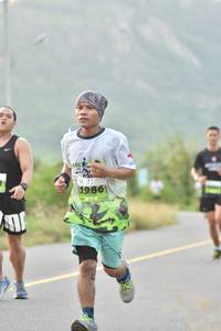 BIB: 1986
                            <button type="button" onclick="openModal(3584957)" class="btn btn-primary btn-sm float-right btn-popup" data-toggle="modal" data-target=".modal-high-quality">
                        <i class="fas fa-shopping-cart"></i> Add to Cart
                    </button>
                                            <button type="button" onclick="isThisMe(3584957, true)" class="btn btn-success btn-sm float-right btn-popup btn-isme hidden" data-toggle="tooltip" data-placement="bottom" title="นี่คือรูปของคุณใช่ไหม คลิกที่นี่เพื่อเอาเข้าอัลบั้ม">
                        <i class="fas fa-plus"></i> Add to album
                    </button>
                    <button type="button" onclick="isThisMe(3584957, false)" class="btn btn-warning btn-sm float-right btn-popup btn-isnotme hidden">
                        <i class="fas fa-ban"></i> Remove from album
                    </button>