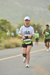 BIB: 1534
                            <button type="button" onclick="openModal(3609462)" class="btn btn-primary btn-sm float-right btn-popup" data-toggle="modal" data-target=".modal-high-quality">
                        <i class="fas fa-shopping-cart"></i> Add to Cart
                    </button>
                                            <button type="button" onclick="isThisMe(3609462, true)" class="btn btn-success btn-sm float-right btn-popup btn-isme hidden" data-toggle="tooltip" data-placement="bottom" title="นี่คือรูปของคุณใช่ไหม คลิกที่นี่เพื่อเอาเข้าอัลบั้ม">
                        <i class="fas fa-plus"></i> Add to album
                    </button>
                    <button type="button" onclick="isThisMe(3609462, false)" class="btn btn-warning btn-sm float-right btn-popup btn-isnotme hidden">
                        <i class="fas fa-ban"></i> Remove from album
                    </button>