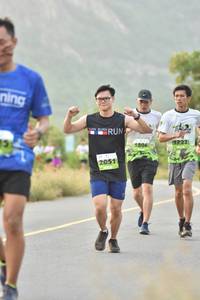 BIB: 922, 1506, 2051
                            <button type="button" onclick="openModal(3589192)" class="btn btn-primary btn-sm float-right btn-popup" data-toggle="modal" data-target=".modal-high-quality">
                        <i class="fas fa-shopping-cart"></i> Add to Cart
                    </button>
                                            <button type="button" onclick="isThisMe(3589192, true)" class="btn btn-success btn-sm float-right btn-popup btn-isme hidden" data-toggle="tooltip" data-placement="bottom" title="นี่คือรูปของคุณใช่ไหม คลิกที่นี่เพื่อเอาเข้าอัลบั้ม">
                        <i class="fas fa-plus"></i> Add to album
                    </button>
                    <button type="button" onclick="isThisMe(3589192, false)" class="btn btn-warning btn-sm float-right btn-popup btn-isnotme hidden">
                        <i class="fas fa-ban"></i> Remove from album
                    </button>