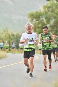 BIB: 2308, 1862
                            <button type="button" onclick="openModal(3599590)" class="btn btn-primary btn-sm float-right btn-popup" data-toggle="modal" data-target=".modal-high-quality">
                        <i class="fas fa-shopping-cart"></i> Add to Cart
                    </button>
                                            <button type="button" onclick="isThisMe(3599590, true)" class="btn btn-success btn-sm float-right btn-popup btn-isme hidden" data-toggle="tooltip" data-placement="bottom" title="นี่คือรูปของคุณใช่ไหม คลิกที่นี่เพื่อเอาเข้าอัลบั้ม">
                        <i class="fas fa-plus"></i> Add to album
                    </button>
                    <button type="button" onclick="isThisMe(3599590, false)" class="btn btn-warning btn-sm float-right btn-popup btn-isnotme hidden">
                        <i class="fas fa-ban"></i> Remove from album
                    </button>