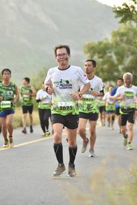 BIB: 2075
                            <button type="button" onclick="openModal(3603447)" class="btn btn-primary btn-sm float-right btn-popup" data-toggle="modal" data-target=".modal-high-quality">
                        <i class="fas fa-shopping-cart"></i> Add to Cart
                    </button>
                                            <button type="button" onclick="isThisMe(3603447, true)" class="btn btn-success btn-sm float-right btn-popup btn-isme hidden" data-toggle="tooltip" data-placement="bottom" title="นี่คือรูปของคุณใช่ไหม คลิกที่นี่เพื่อเอาเข้าอัลบั้ม">
                        <i class="fas fa-plus"></i> Add to album
                    </button>
                    <button type="button" onclick="isThisMe(3603447, false)" class="btn btn-warning btn-sm float-right btn-popup btn-isnotme hidden">
                        <i class="fas fa-ban"></i> Remove from album
                    </button>