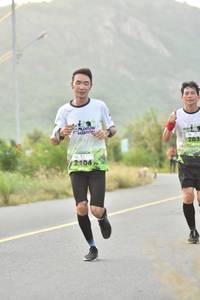 BIB: 203, 2104
                            <button type="button" onclick="openModal(3590613)" class="btn btn-primary btn-sm float-right btn-popup" data-toggle="modal" data-target=".modal-high-quality">
                        <i class="fas fa-shopping-cart"></i> Add to Cart
                    </button>
                                            <button type="button" onclick="isThisMe(3590613, true)" class="btn btn-success btn-sm float-right btn-popup btn-isme hidden" data-toggle="tooltip" data-placement="bottom" title="นี่คือรูปของคุณใช่ไหม คลิกที่นี่เพื่อเอาเข้าอัลบั้ม">
                        <i class="fas fa-plus"></i> Add to album
                    </button>
                    <button type="button" onclick="isThisMe(3590613, false)" class="btn btn-warning btn-sm float-right btn-popup btn-isnotme hidden">
                        <i class="fas fa-ban"></i> Remove from album
                    </button>