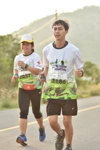 BIB: 2037, 2186
                            <button type="button" onclick="openModal(3631394)" class="btn btn-primary btn-sm float-right btn-popup" data-toggle="modal" data-target=".modal-high-quality">
                        <i class="fas fa-shopping-cart"></i> Add to Cart
                    </button>
                                            <button type="button" onclick="isThisMe(3631394, true)" class="btn btn-success btn-sm float-right btn-popup btn-isme hidden" data-toggle="tooltip" data-placement="bottom" title="นี่คือรูปของคุณใช่ไหม คลิกที่นี่เพื่อเอาเข้าอัลบั้ม">
                        <i class="fas fa-plus"></i> Add to album
                    </button>
                    <button type="button" onclick="isThisMe(3631394, false)" class="btn btn-warning btn-sm float-right btn-popup btn-isnotme hidden">
                        <i class="fas fa-ban"></i> Remove from album
                    </button>