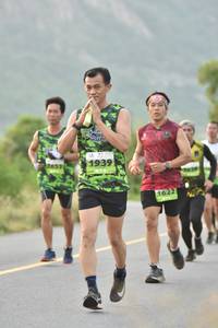 BIB: 1939, 2653
                            <button type="button" onclick="openModal(3585594)" class="btn btn-primary btn-sm float-right btn-popup" data-toggle="modal" data-target=".modal-high-quality">
                        <i class="fas fa-shopping-cart"></i> Add to Cart
                    </button>
                                            <button type="button" onclick="isThisMe(3585594, true)" class="btn btn-success btn-sm float-right btn-popup btn-isme hidden" data-toggle="tooltip" data-placement="bottom" title="นี่คือรูปของคุณใช่ไหม คลิกที่นี่เพื่อเอาเข้าอัลบั้ม">
                        <i class="fas fa-plus"></i> Add to album
                    </button>
                    <button type="button" onclick="isThisMe(3585594, false)" class="btn btn-warning btn-sm float-right btn-popup btn-isnotme hidden">
                        <i class="fas fa-ban"></i> Remove from album
                    </button>