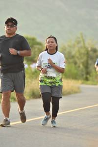 BIB: 650
                            <button type="button" onclick="openModal(3632921)" class="btn btn-primary btn-sm float-right btn-popup" data-toggle="modal" data-target=".modal-high-quality">
                        <i class="fas fa-shopping-cart"></i> Add to Cart
                    </button>
                                            <button type="button" onclick="isThisMe(3632921, true)" class="btn btn-success btn-sm float-right btn-popup btn-isme hidden" data-toggle="tooltip" data-placement="bottom" title="นี่คือรูปของคุณใช่ไหม คลิกที่นี่เพื่อเอาเข้าอัลบั้ม">
                        <i class="fas fa-plus"></i> Add to album
                    </button>
                    <button type="button" onclick="isThisMe(3632921, false)" class="btn btn-warning btn-sm float-right btn-popup btn-isnotme hidden">
                        <i class="fas fa-ban"></i> Remove from album
                    </button>