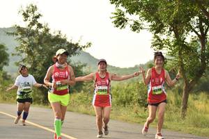 BIB: 
                            <button type="button" onclick="openModal(3653958)" class="btn btn-primary btn-sm float-right btn-popup" data-toggle="modal" data-target=".modal-high-quality">
                        <i class="fas fa-shopping-cart"></i> Add to Cart
                    </button>
                                            <button type="button" onclick="isThisMe(3653958, true)" class="btn btn-success btn-sm float-right btn-popup btn-isme hidden" data-toggle="tooltip" data-placement="bottom" title="นี่คือรูปของคุณใช่ไหม คลิกที่นี่เพื่อเอาเข้าอัลบั้ม">
                        <i class="fas fa-plus"></i> Add to album
                    </button>
                    <button type="button" onclick="isThisMe(3653958, false)" class="btn btn-warning btn-sm float-right btn-popup btn-isnotme hidden">
                        <i class="fas fa-ban"></i> Remove from album
                    </button>