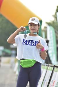 BIB: 
                            <button type="button" onclick="openModal(3656300)" class="btn btn-primary btn-sm float-right btn-popup" data-toggle="modal" data-target=".modal-high-quality">
                        <i class="fas fa-shopping-cart"></i> Add to Cart
                    </button>
                                            <button type="button" onclick="isThisMe(3656300, true)" class="btn btn-success btn-sm float-right btn-popup btn-isme hidden" data-toggle="tooltip" data-placement="bottom" title="นี่คือรูปของคุณใช่ไหม คลิกที่นี่เพื่อเอาเข้าอัลบั้ม">
                        <i class="fas fa-plus"></i> Add to album
                    </button>
                    <button type="button" onclick="isThisMe(3656300, false)" class="btn btn-warning btn-sm float-right btn-popup btn-isnotme hidden">
                        <i class="fas fa-ban"></i> Remove from album
                    </button>