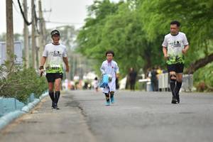 BIB: 
                            <button type="button" onclick="openModal(3654845)" class="btn btn-primary btn-sm float-right btn-popup" data-toggle="modal" data-target=".modal-high-quality">
                        <i class="fas fa-shopping-cart"></i> Add to Cart
                    </button>
                                            <button type="button" onclick="isThisMe(3654845, true)" class="btn btn-success btn-sm float-right btn-popup btn-isme hidden" data-toggle="tooltip" data-placement="bottom" title="นี่คือรูปของคุณใช่ไหม คลิกที่นี่เพื่อเอาเข้าอัลบั้ม">
                        <i class="fas fa-plus"></i> Add to album
                    </button>
                    <button type="button" onclick="isThisMe(3654845, false)" class="btn btn-warning btn-sm float-right btn-popup btn-isnotme hidden">
                        <i class="fas fa-ban"></i> Remove from album
                    </button>