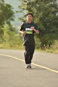 BIB: 2911
                            <button type="button" onclick="openModal(3654230)" class="btn btn-primary btn-sm float-right btn-popup" data-toggle="modal" data-target=".modal-high-quality">
                        <i class="fas fa-shopping-cart"></i> Add to Cart
                    </button>
                                            <button type="button" onclick="isThisMe(3654230, true)" class="btn btn-success btn-sm float-right btn-popup btn-isme hidden" data-toggle="tooltip" data-placement="bottom" title="นี่คือรูปของคุณใช่ไหม คลิกที่นี่เพื่อเอาเข้าอัลบั้ม">
                        <i class="fas fa-plus"></i> Add to album
                    </button>
                    <button type="button" onclick="isThisMe(3654230, false)" class="btn btn-warning btn-sm float-right btn-popup btn-isnotme hidden">
                        <i class="fas fa-ban"></i> Remove from album
                    </button>