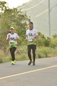 BIB: 2040, 20411
                            <button type="button" onclick="openModal(3634613)" class="btn btn-primary btn-sm float-right btn-popup" data-toggle="modal" data-target=".modal-high-quality">
                        <i class="fas fa-shopping-cart"></i> Add to Cart
                    </button>
                                            <button type="button" onclick="isThisMe(3634613, true)" class="btn btn-success btn-sm float-right btn-popup btn-isme hidden" data-toggle="tooltip" data-placement="bottom" title="นี่คือรูปของคุณใช่ไหม คลิกที่นี่เพื่อเอาเข้าอัลบั้ม">
                        <i class="fas fa-plus"></i> Add to album
                    </button>
                    <button type="button" onclick="isThisMe(3634613, false)" class="btn btn-warning btn-sm float-right btn-popup btn-isnotme hidden">
                        <i class="fas fa-ban"></i> Remove from album
                    </button>