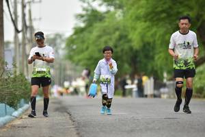 BIB: 
                            <button type="button" onclick="openModal(3654950)" class="btn btn-primary btn-sm float-right btn-popup" data-toggle="modal" data-target=".modal-high-quality">
                        <i class="fas fa-shopping-cart"></i> Add to Cart
                    </button>
                                            <button type="button" onclick="isThisMe(3654950, true)" class="btn btn-success btn-sm float-right btn-popup btn-isme hidden" data-toggle="tooltip" data-placement="bottom" title="นี่คือรูปของคุณใช่ไหม คลิกที่นี่เพื่อเอาเข้าอัลบั้ม">
                        <i class="fas fa-plus"></i> Add to album
                    </button>
                    <button type="button" onclick="isThisMe(3654950, false)" class="btn btn-warning btn-sm float-right btn-popup btn-isnotme hidden">
                        <i class="fas fa-ban"></i> Remove from album
                    </button>